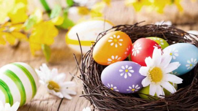 L'oroscopo e classifica del weekend di Pasqua, 8 e 9 aprile, fortuna: relax per Acquario.