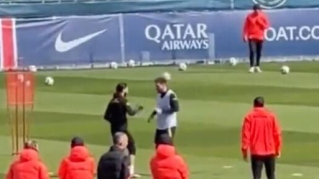 Leo Messi pas certain de prolonger son contrat au PSG &agrave; la fin de saison. (screenshot Twitter - @LMDPSG)