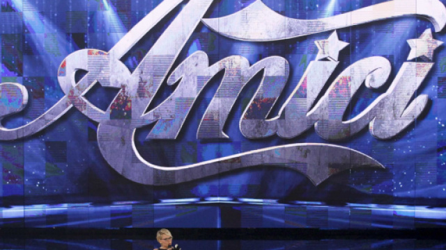 Amici22, spoiler sabato 8 aprile: Cavaliere sarebbe stato eliminato.