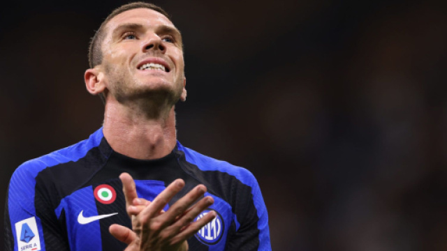 Inter, Gosens piacerebbe alla Juventus: il Milan penserebbe a Mauro Icardi.