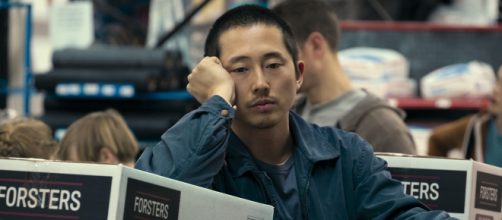 Steven Yeun em cena da s&eacute;rie 'Treta', da Netflix (Divulga&ccedil;&atilde;o/Netlifx)