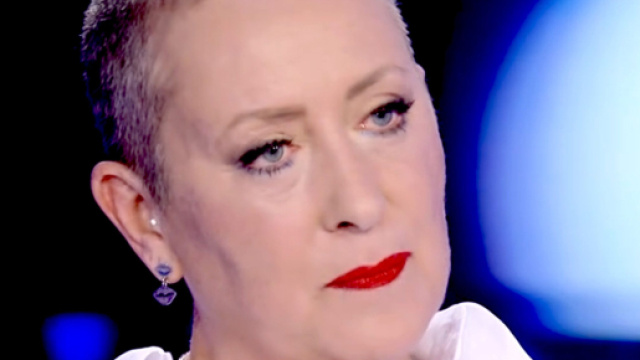 Carolyn Smith rivela l'insopportabile effetto collaterale della ... - gossip.it