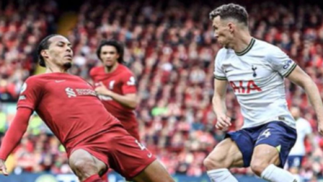 Perisić humilie van Dijk, Screenshots Twitter@IamAbdul___