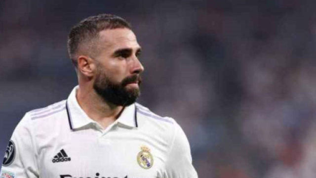 Carvajal et les joueurs du Real Madrid &eacute;pargn&eacute;s sur certaines fautes. (screenshot Twitter - @zk_mous)