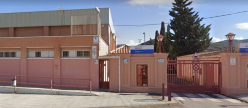 Un alumno de 13 a&ntilde;os llevado a urgencias por participar en el 'Juego del Ko' (IES Santa Luc&iacute;a)