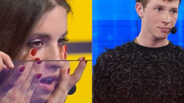 Amici 22, Angelina emoziona Wax: 'Quello che mi hai dato non &egrave; quantificabile', lui in imbarazzo.