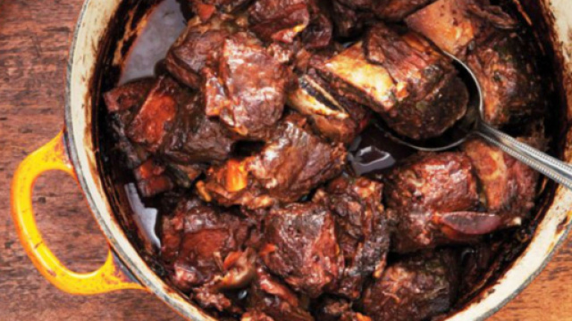 Stufato di prosciutto affumicato all'inglese.