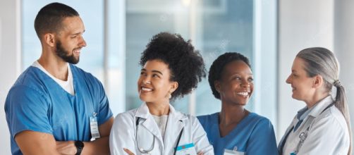 Piso da categoria de enfermagem &eacute; sancionado com verba prevista no Or&ccedil;amento de 2023. (Arquivo Blasting News)