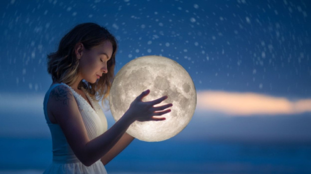 L'oroscopo del weekend 20-21 maggio, Toro simpatico e Ariete pi&ugrave; concreto.