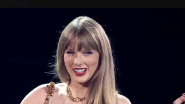 Taylor Swift a d&eacute;fendu un fan sur sc&egrave;ne (Screenshoot Twitter @BFMTV_People)