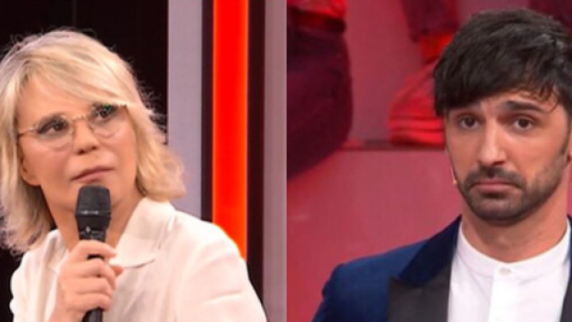 Amici, Raimondo Todaro vicino all'addio: 'Maria sta perdendo la pazienza'.