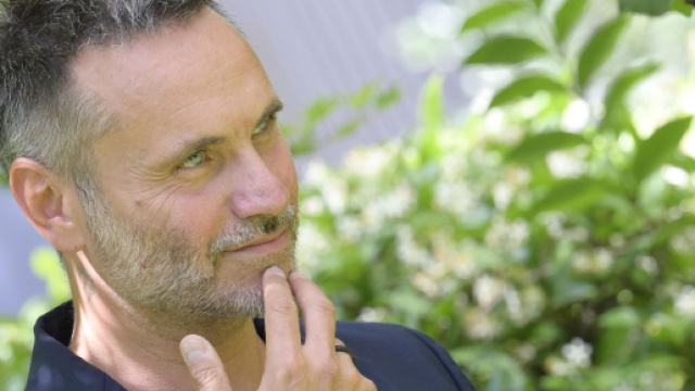 Nek dovrebbe condurre Tim Summer Hits 2023 con Andrea Delogu.