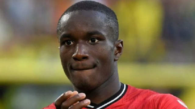 Moussa Diaby se trouve dans le viseur de Manchester United (Screenshoot Twitter @mlody_em)