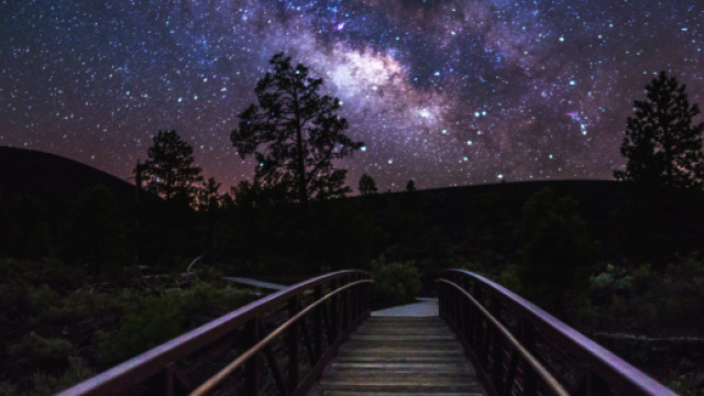 Previsioni astrologiche e classifica del 25 maggio: Scorpione attento, Sagittario leale.