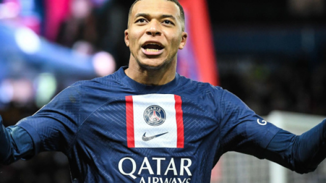 Kylian Mbapp&eacute; fait actuellement beaucoup parler de lui (screenshot @Twitter - le10sport)