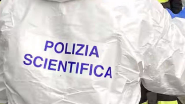 Verona, donna morta da anni trovata nella sua casa
