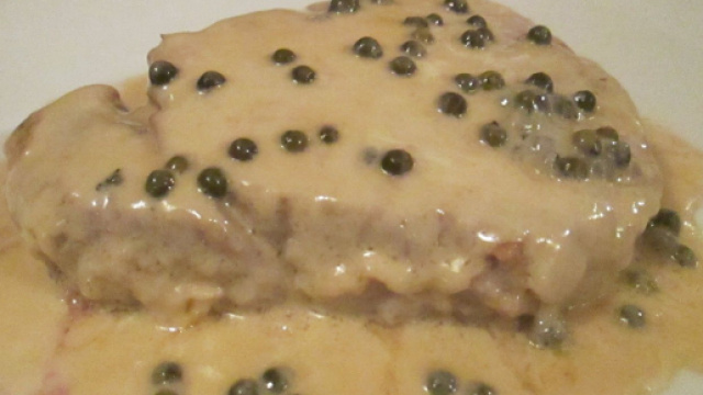 Maiale in salsa alla senape, gustoso e leggero.