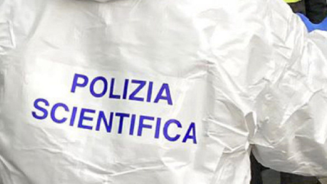 Torino, trovato cadavere all&rsquo;interno di un Suv: si indaga per omicidio.