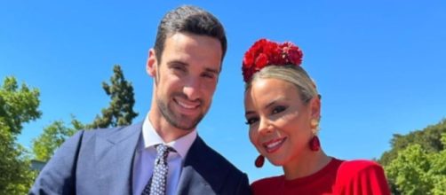 El portero se cay&oacute; de un caballo en El Roc&iacute;o (Instagram, albasilvat)