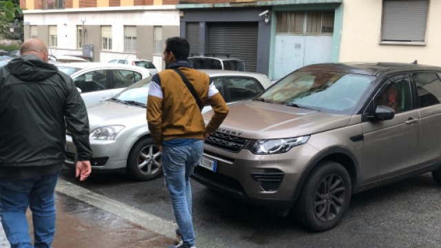 Torino, ritrovato il corpo di un imprenditore nel bagagliaio della sua auto.