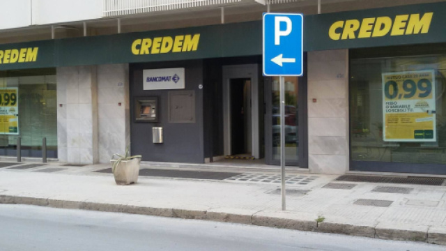 Credem cerca sportellisti anche senza esperienza, domande online