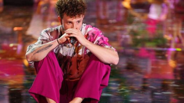 Amici 22, Wax fa fuori Aaron dalla finale