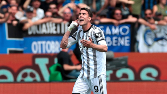 Juventus, Allegri sui cori razzisti a Vlahovic: 'Bisogna combatterli'.