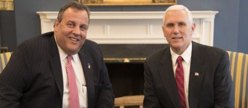 Mike Pence and Chris Christie in 2017 (Image source: Office of U.S. Vice President/Wikimedia Commons)