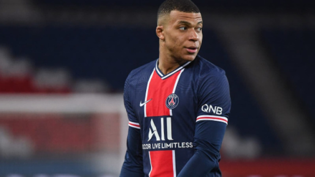 Sur et en dehors du terrain, Kylian Mbapp&eacute; fait parler de lui (screenshot Twitter - @le10sport)