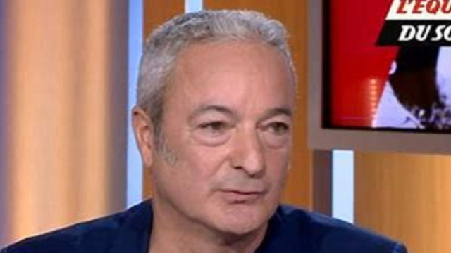 Le journaliste Eric Moatti (capture YouTube @chaine officielle de L'Equipe du Soir)