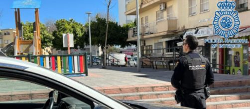 El compa&ntilde;ero del agente fallecido tambi&eacute;n sufri&oacute; una pu&ntilde;alada en la espalda y un golpe en la cabeza (Twitter/Policia)