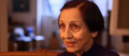 Fran&ccedil;oise Gilot (Image source: KhanAcademyTurkce/Wikimedia Commons)