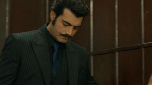 Cambio programmazione Canale 5 per Berlusconi: Terra amara e La promessa sospesi il 12/06.