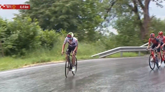 Ciclismo, Remco Evenepoel all'attacco al Giro di Svizzera.