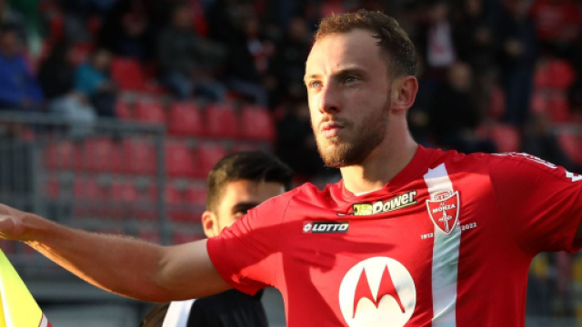 Mercato: possibile affondo dell'Inter per Carlos Augusto, la Juventus penserebbe a Dod&ograve;.