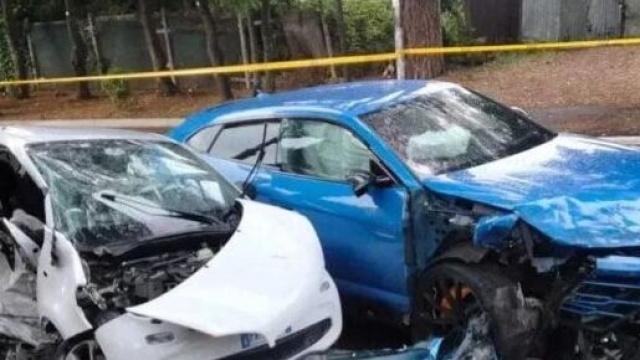 Casal Palocco, il gruppo 'TheBorderline' travolge un auto: ipotesi distrazione al volante.