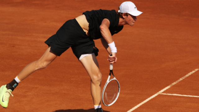 Black' Sinner vuole l'Olimpo: e fa nero Tsitsipas - VIDEO - supertennis.tv