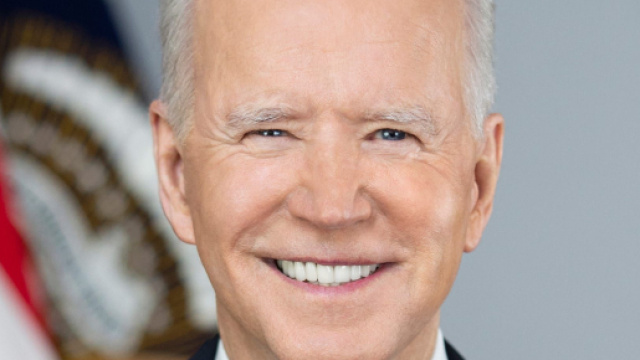 Biden equivoco finale la frase National Safer Communities Summit