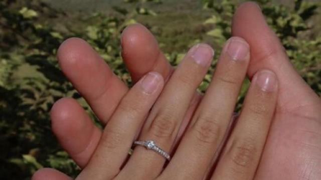 Giuseppa et Paga sont fianc&eacute;s, la jeune femme l&rsquo;a annonc&eacute; sur Instagram. Screenshot Instagram @giuseppacrl