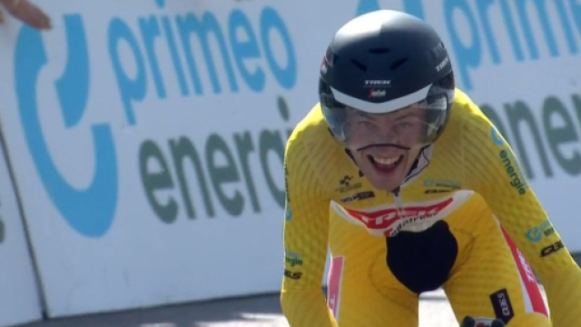 Ciclismo, Mattias Skjelmose vince il Giro di Svizzera