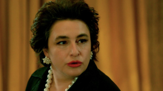Terra amara, Behice muore nella soap opera.