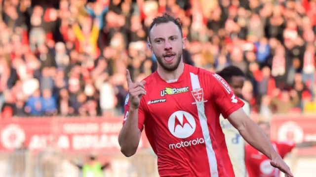 In foto Carlos Augusto, giocatore del Monza.