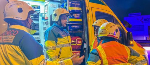 Los facultativos del Summa 112 trasladaron al joven de 20 a&ntilde;os al Hospital de Parla (Twitter, @112cmadrid)