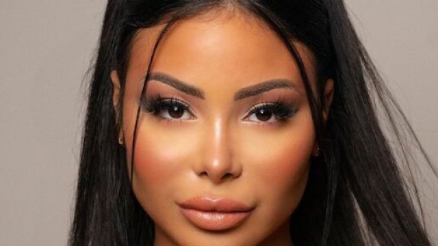 Maeva Ghennam fond en larmes et pousse un coup de gu*ule contre Sam Zirah( capture Instagram @maevaa.ghennam )