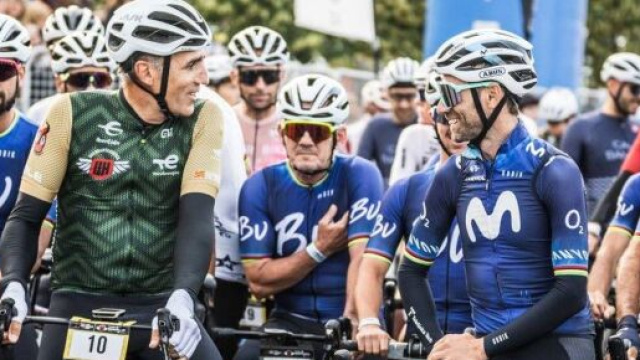Ciclismo, Alejandro Valverde alla Quebrantahuesos con Miguel Indurain.