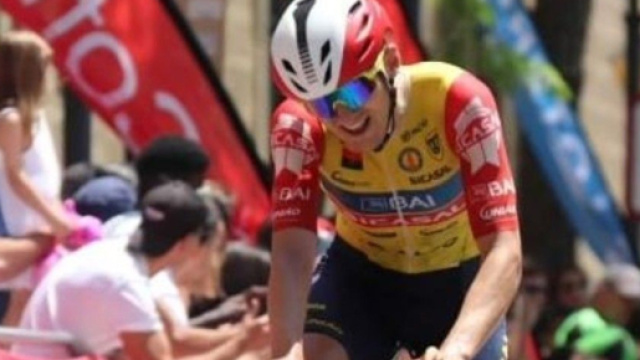 Ciclismo, lo sconosciuto Gorka Sorarrain &egrave; arrivato quinto al campionato di Spagna.