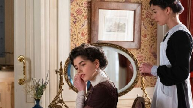 La Prromessa, trame spagnole: Jimena stanca di fingere con Manuel.