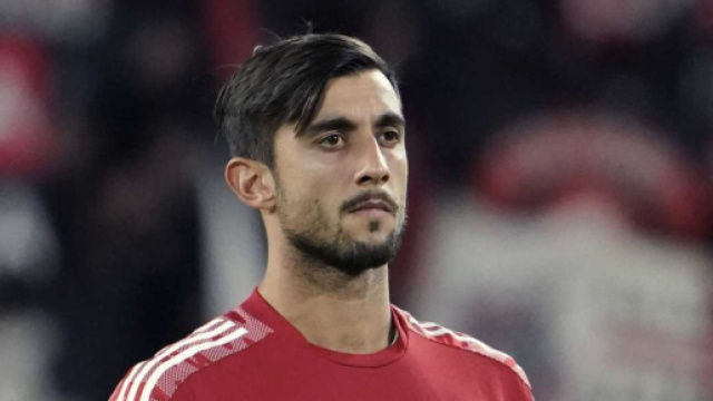 In foto Mattia Perin, portiere della Juve.