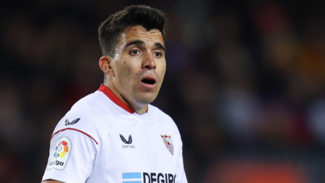 La Juventus potrebbe sostituire Alex Sandro con Marcos Acuna.