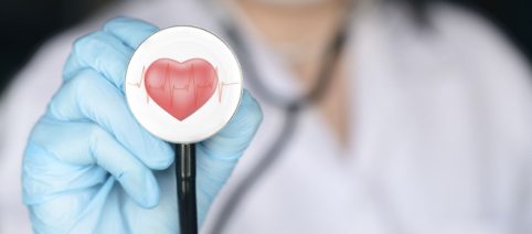 Rischio cardiovascolare e rimedi: dai controlli continui a una dieta sana